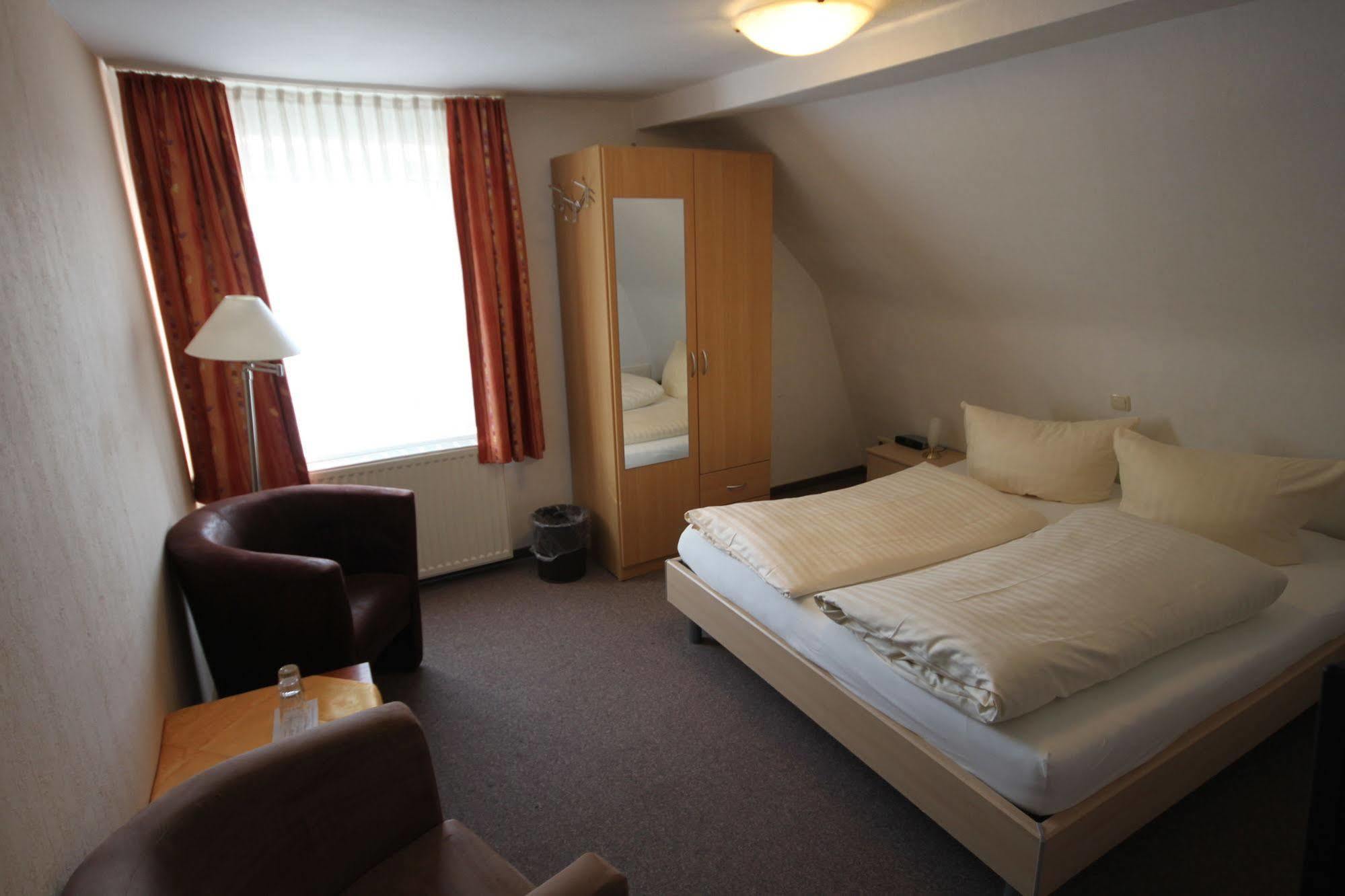 Hotel Haus Steinmeyer à Bad Pyrmont Extérieur photo